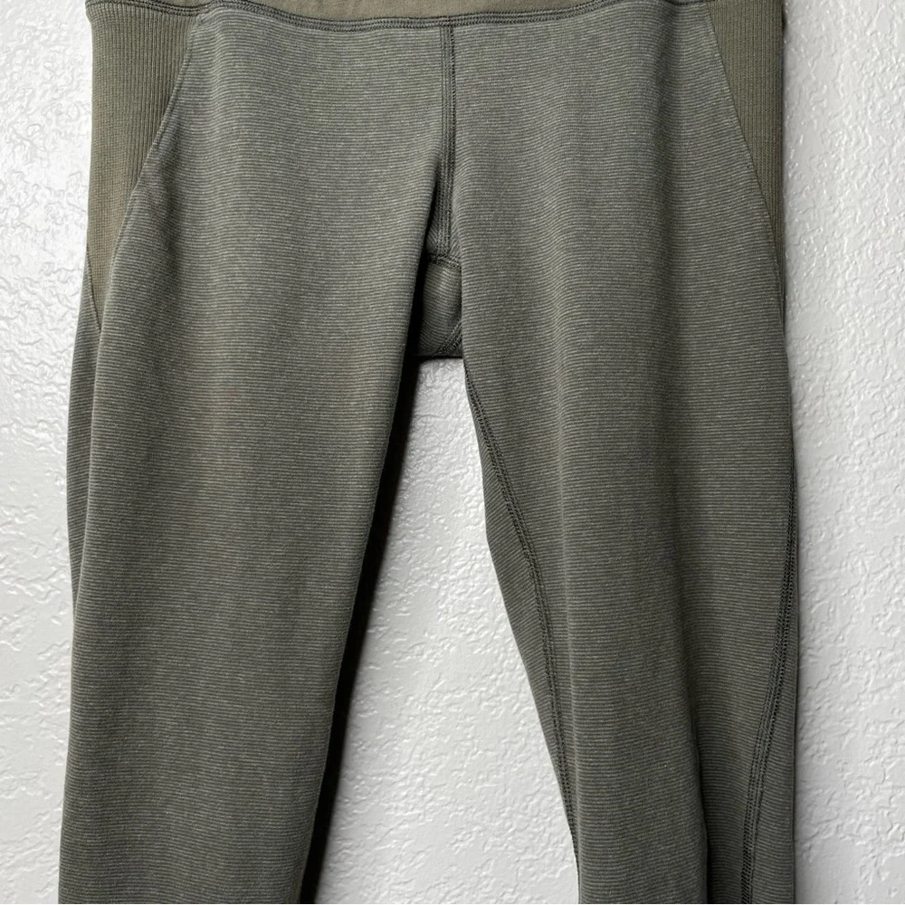 Lululemon Refine Crop Leggings Striped Green Ribbed Workout Pants - Picture 7 of 14